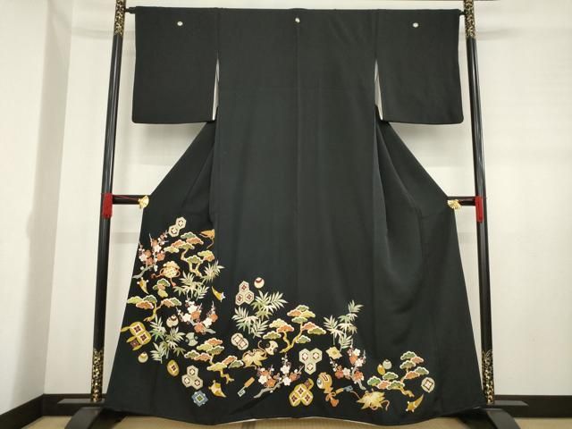 平和屋着物 豪華黒留袖 友禅 駒刺繍 松竹梅吉祥宝尽くし 金彩 正絹 ck