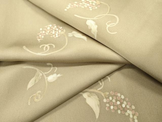 平和屋着物●上質な紬　葡萄蔦の葉文　さが美扱い　正絹　逸品　DAAS2005tw