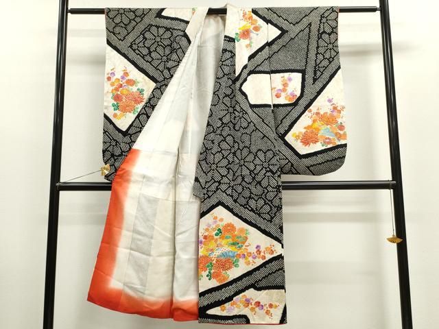 平和屋着物 七五三 女の子 ７歳 祝着 四つ身 駒刺繍 絞り 扇面草花文 黒地 金彩 ze