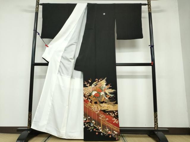 平和屋着物 女優 後藤久美子ブランド 黒留袖 駒刺繍 几帳飛鶴草花文 暈し染め 金彩 正絹 ud