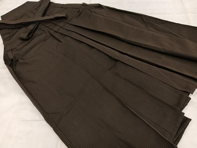 平和屋着物●男性　馬乗り袴　縞　正絹　逸品　AABC7688oa 平和屋着物○男性 馬乗り袴 縞 正絹 逸品 AABC7688oa - メルカリ