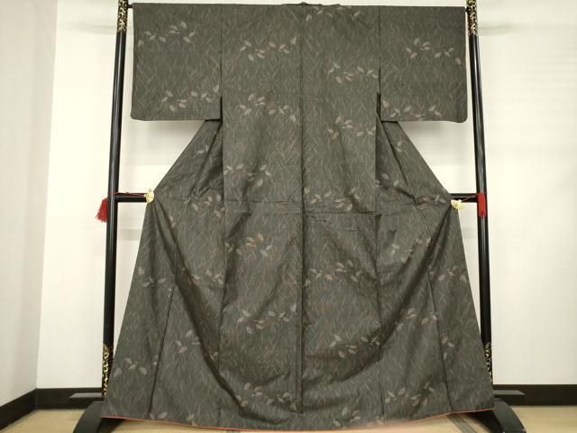 平和屋着物 本場大島紬 カタス9マルキ 群れ鳥 正絹 ck