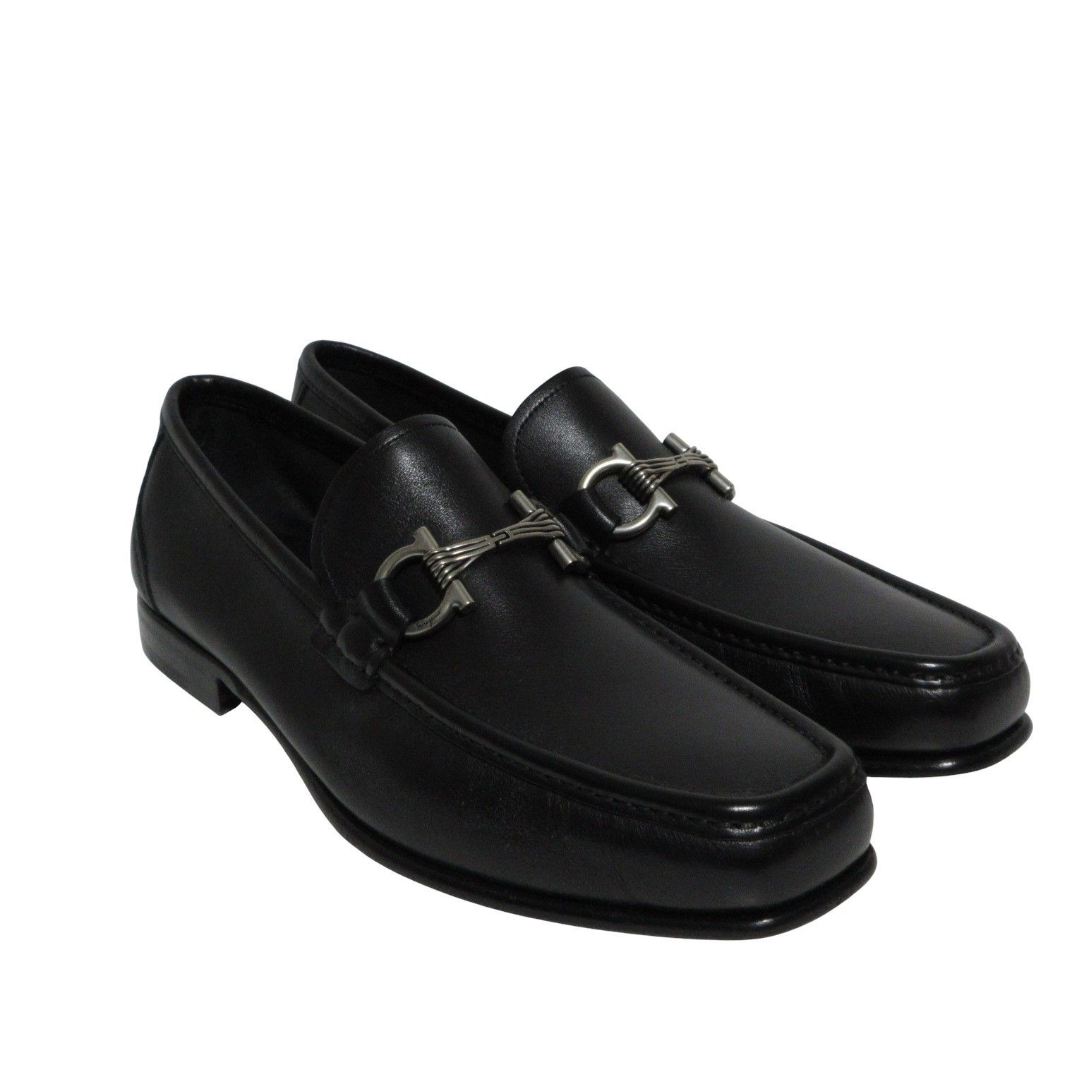 近年メンズ フェラガモ ガンチーニ モカシン黒ローファー8.5約26.5前後ビジネスシューズ