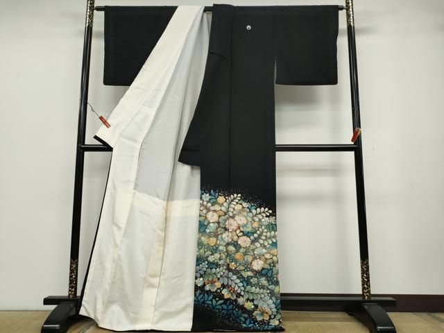 平和屋着物 越後十日町の一流染匠 桐屋 翠山工房 黒留袖 蝋纐纈師 辻が花 絞り 暈し染め 正絹 ut