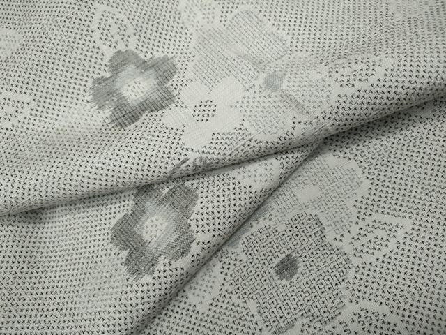 平和屋着物 結城紬 舞花文 正絹 ut