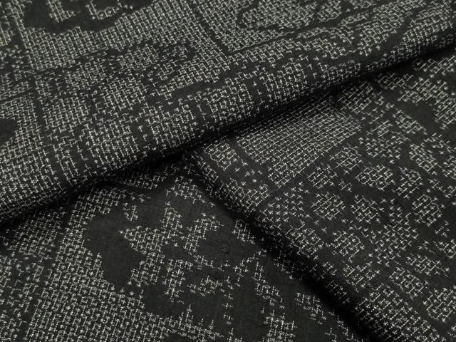 平和屋着物●結城紬 100亀甲 色紙重ね草花文 正絹 gh