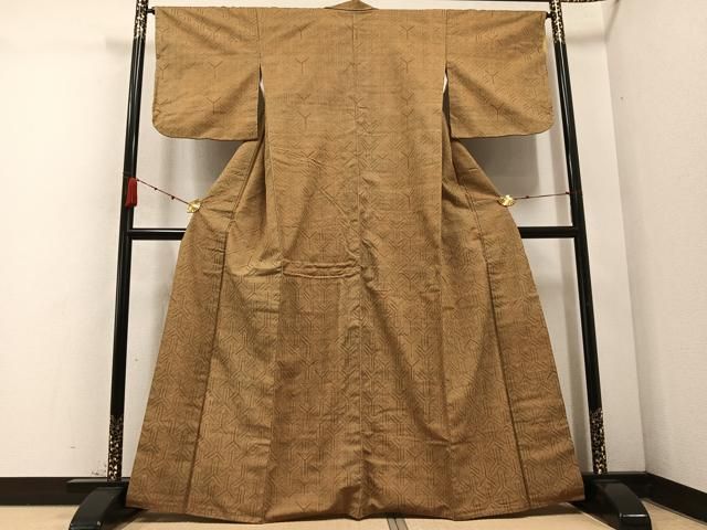 平和屋着物 上質な紬 刺繍 刺し子 毘沙門亀甲 正絹 ph