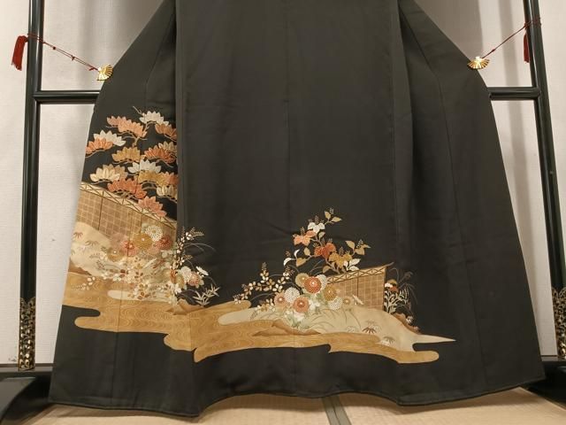  平和屋着物 豪華黒留袖 駒刺繍 枝花文 金彩 正絹 ph 黒留袖 着物