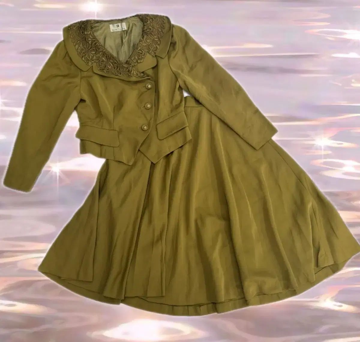 日本ヴィンテージ ゴシック セットアップ スーツ オリーブ ミディ スカート コーデ