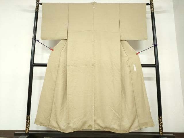 平和屋着物 本加賀友禅作家 毎田仁郎監修 色無地 草花地紋 榛色 正絹 ud