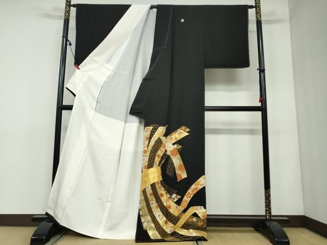 平和屋着物 豪華黒留袖 駒刺繍 束ね熨斗草花文 金彩 正絹 ud