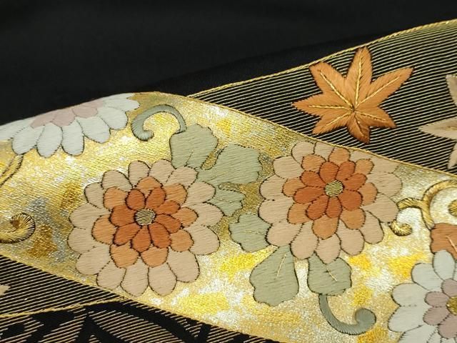 豪華黒留袖