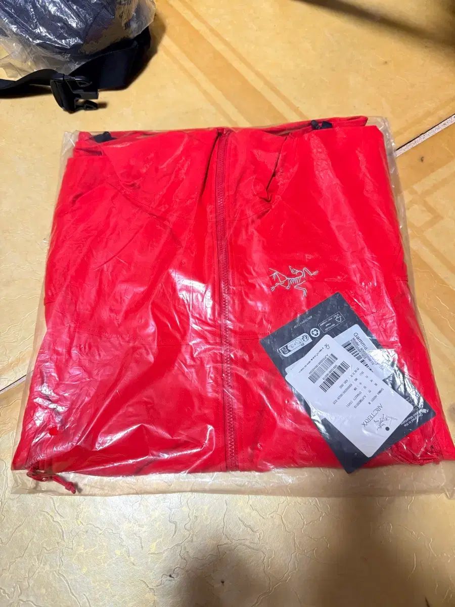 アークテリクス GAMMA フーディー