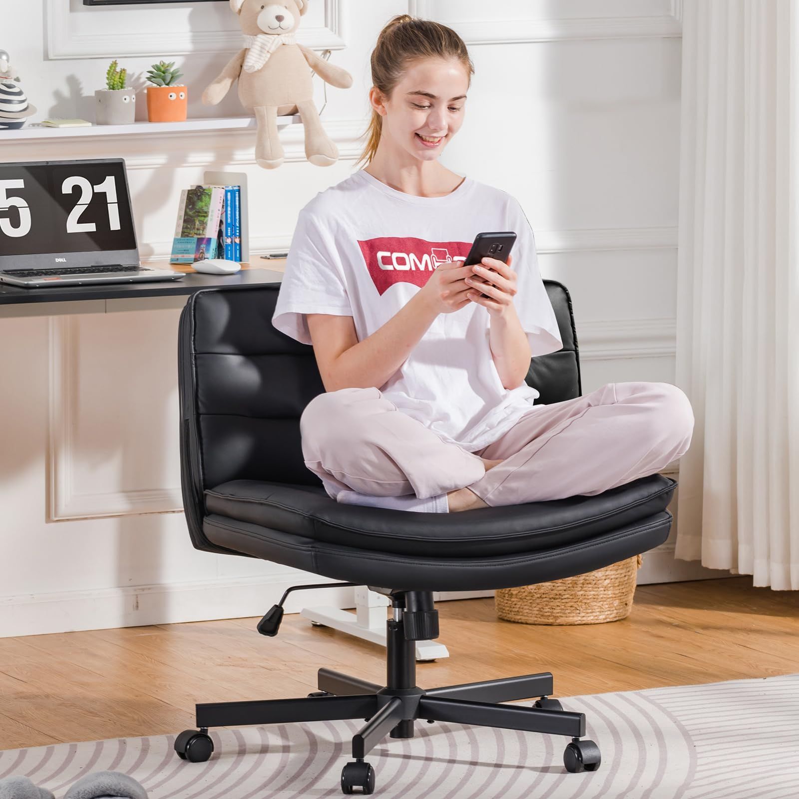 PUレザー 10 cm高さ調節 ホイール付き回転 軽快な小型のソファ 座面広い 肘掛けなし 一人掛け 90° 130°ロッキング角度 疲れない椅子 小さなスペース ブラック オフィスチェア ソファチェア あぐら Black 1 デスクチェア