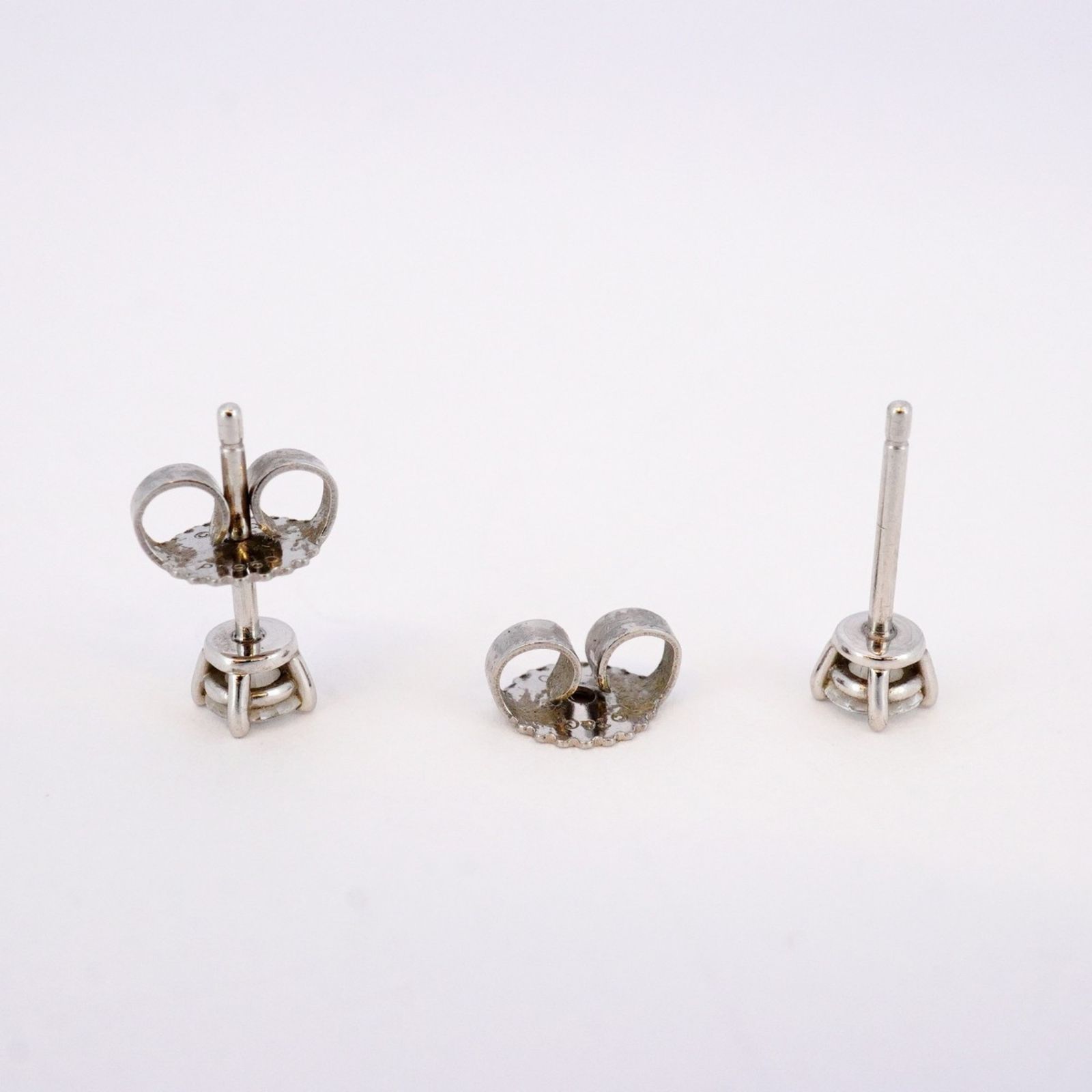 ティファニー(Tiffany) ティファニー ピアス ソリティア 1PD Pt950