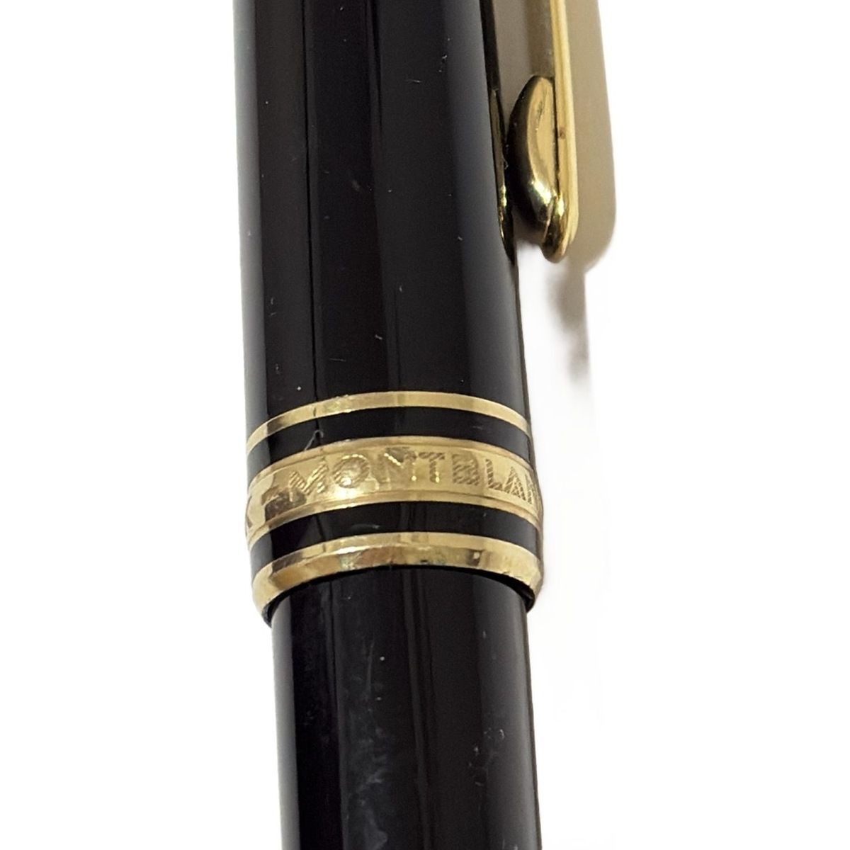 MONTBLANC(モンブラン) 万年筆美品 マイスターシュティック 黒 インク 