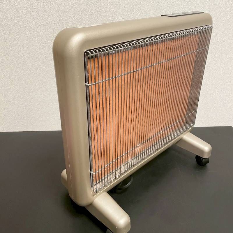 サンルミエ 遠赤外線暖房器 エクセラ750 N750L-GR - メルカリ
