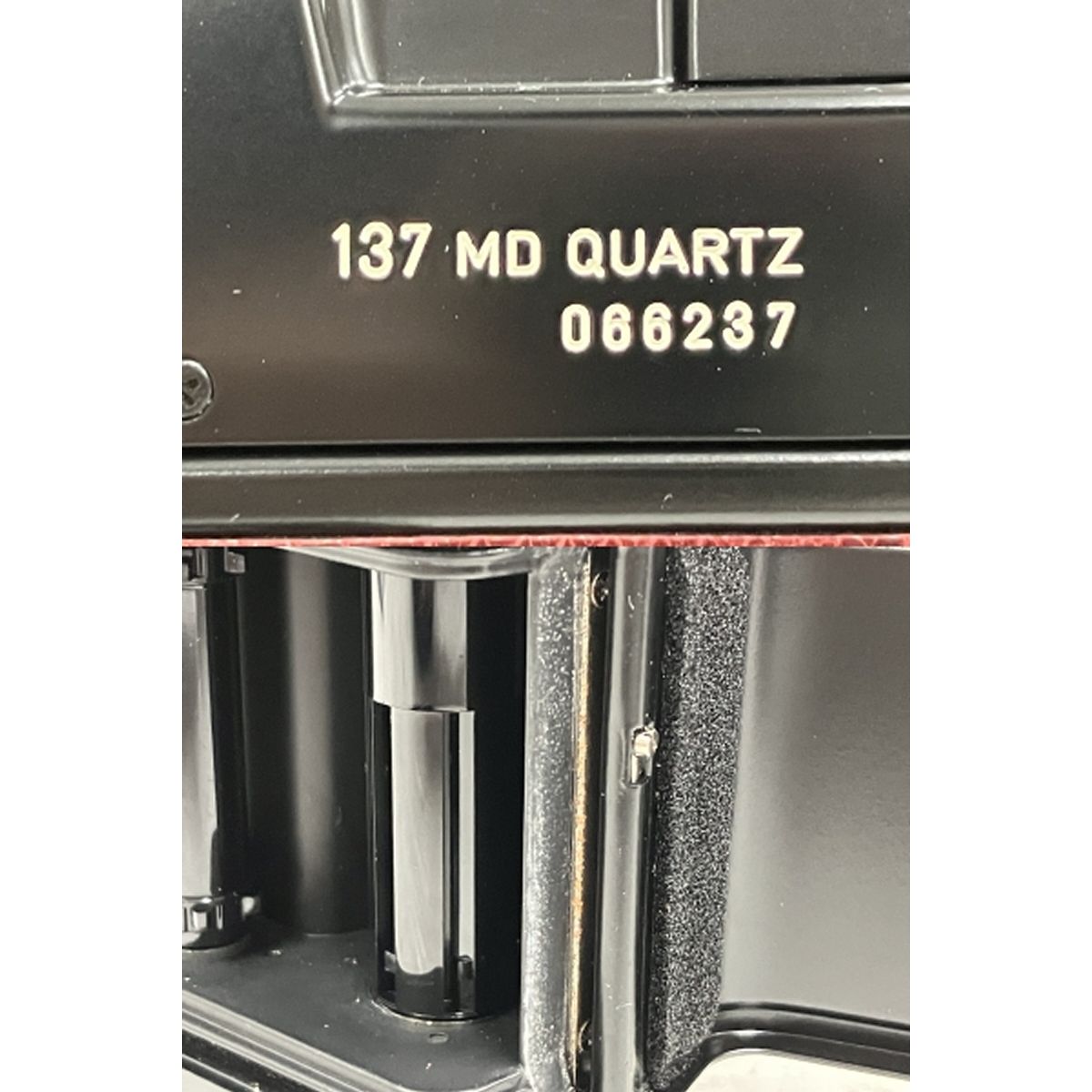 Contax 137 MD Quartz フィルムカメラ 50周年記念モデル ワイン ボディ