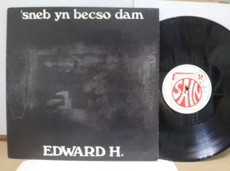 UK LP Edward H Dafis ー 1976 年 早い