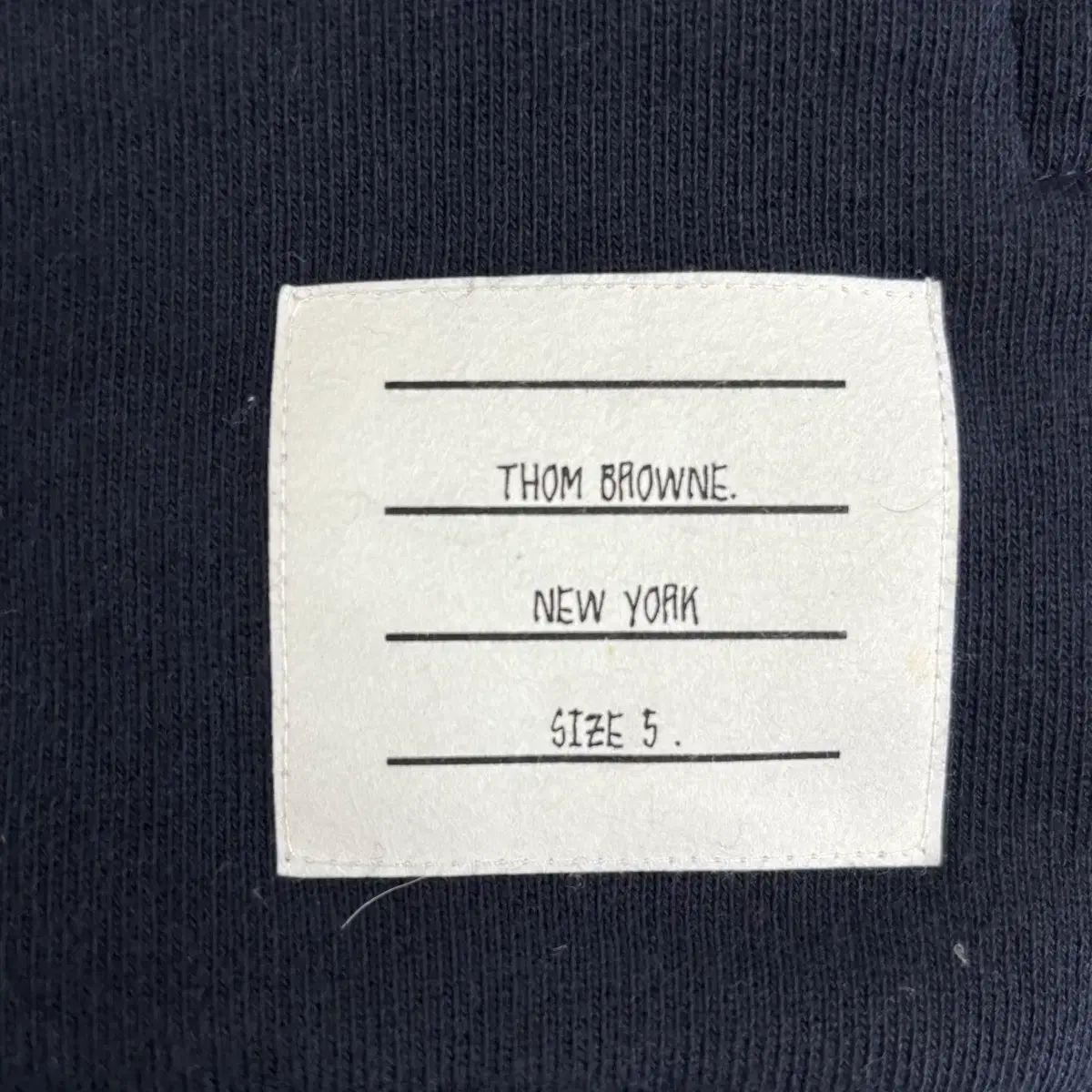 5 トム ブラウン バッグ白 3本線 Tシャツ