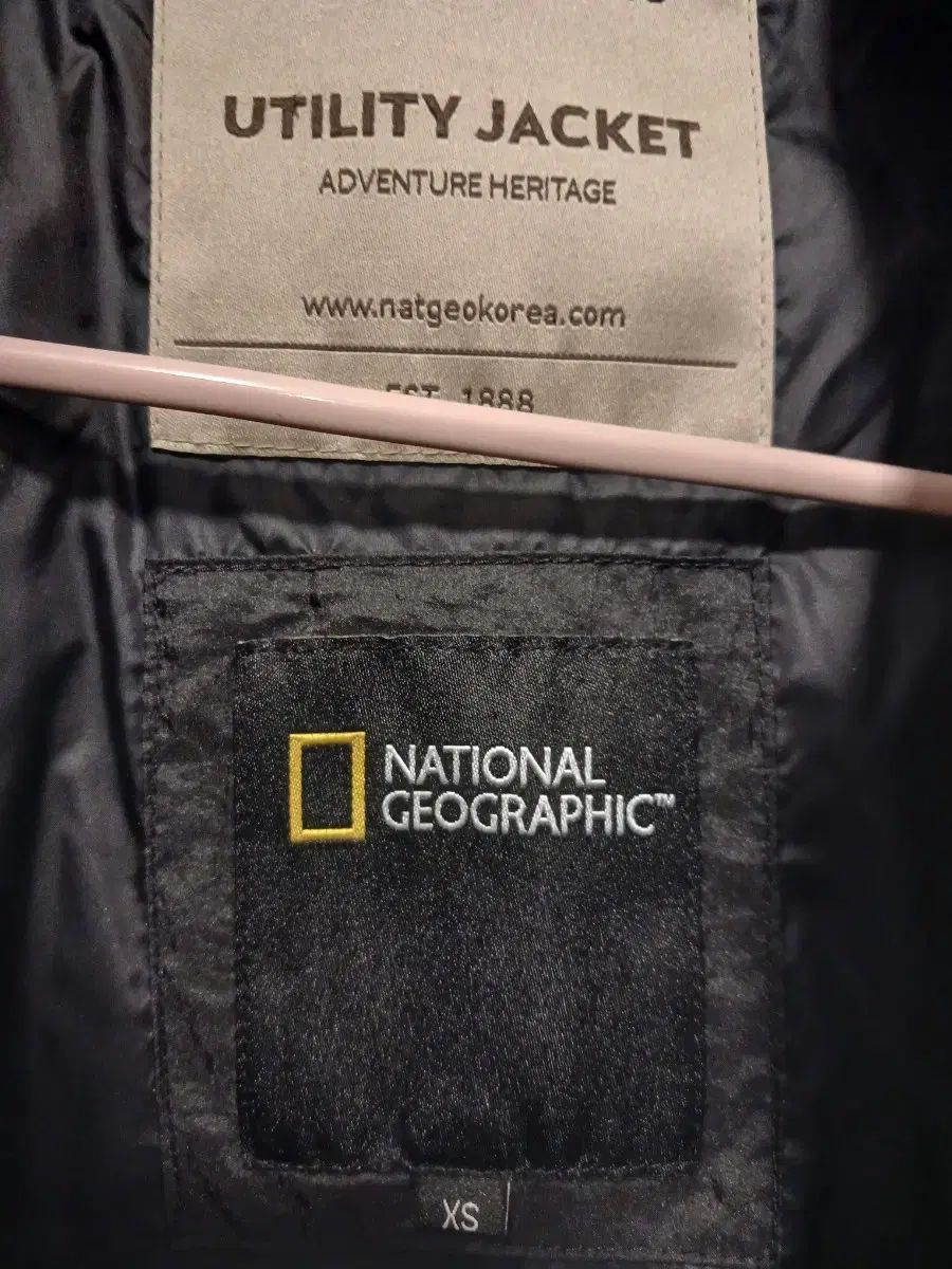 ナショナルジオグラフィック レディース 軽量ダウン 85 XS サイズ