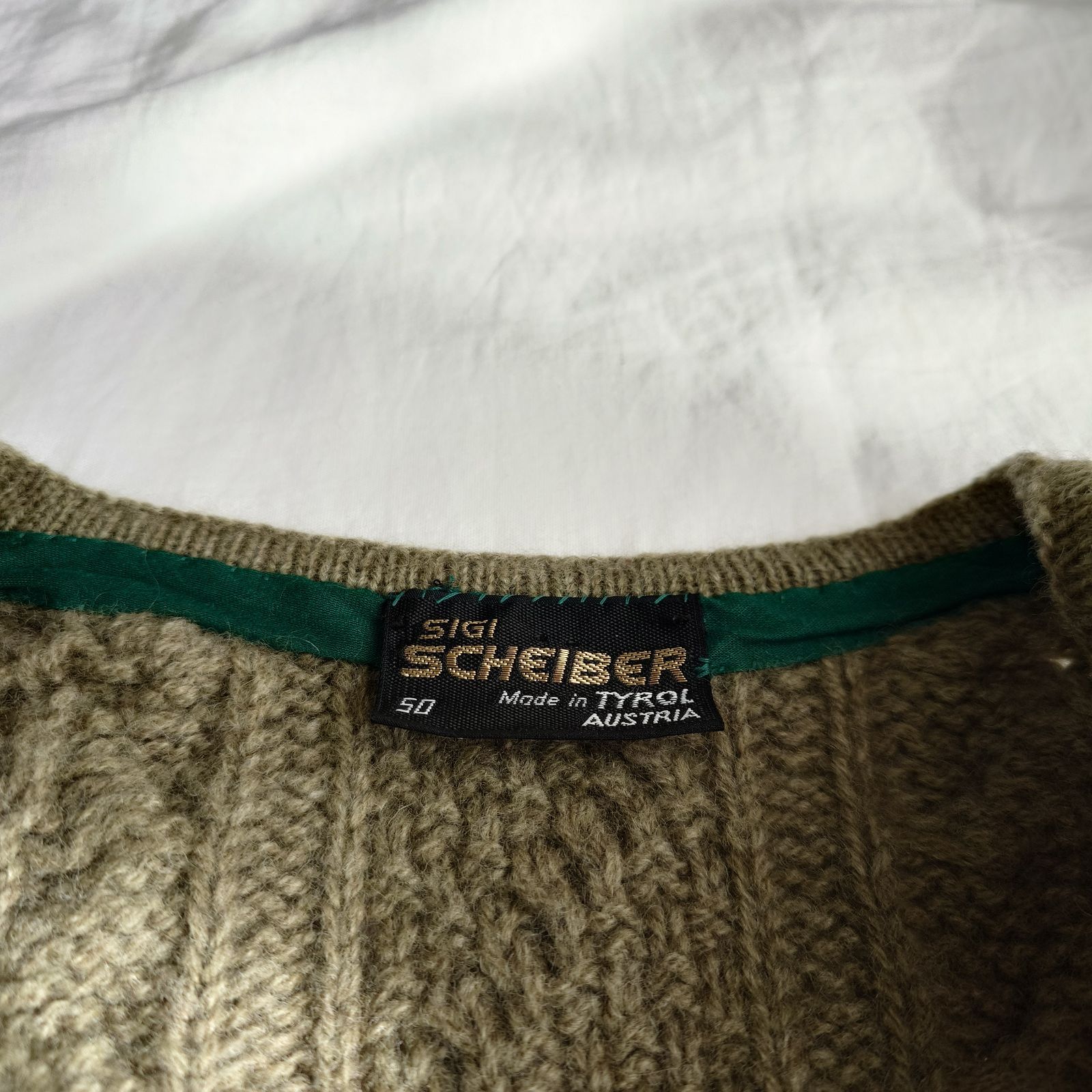 テーラードジャケット ケーブル編み