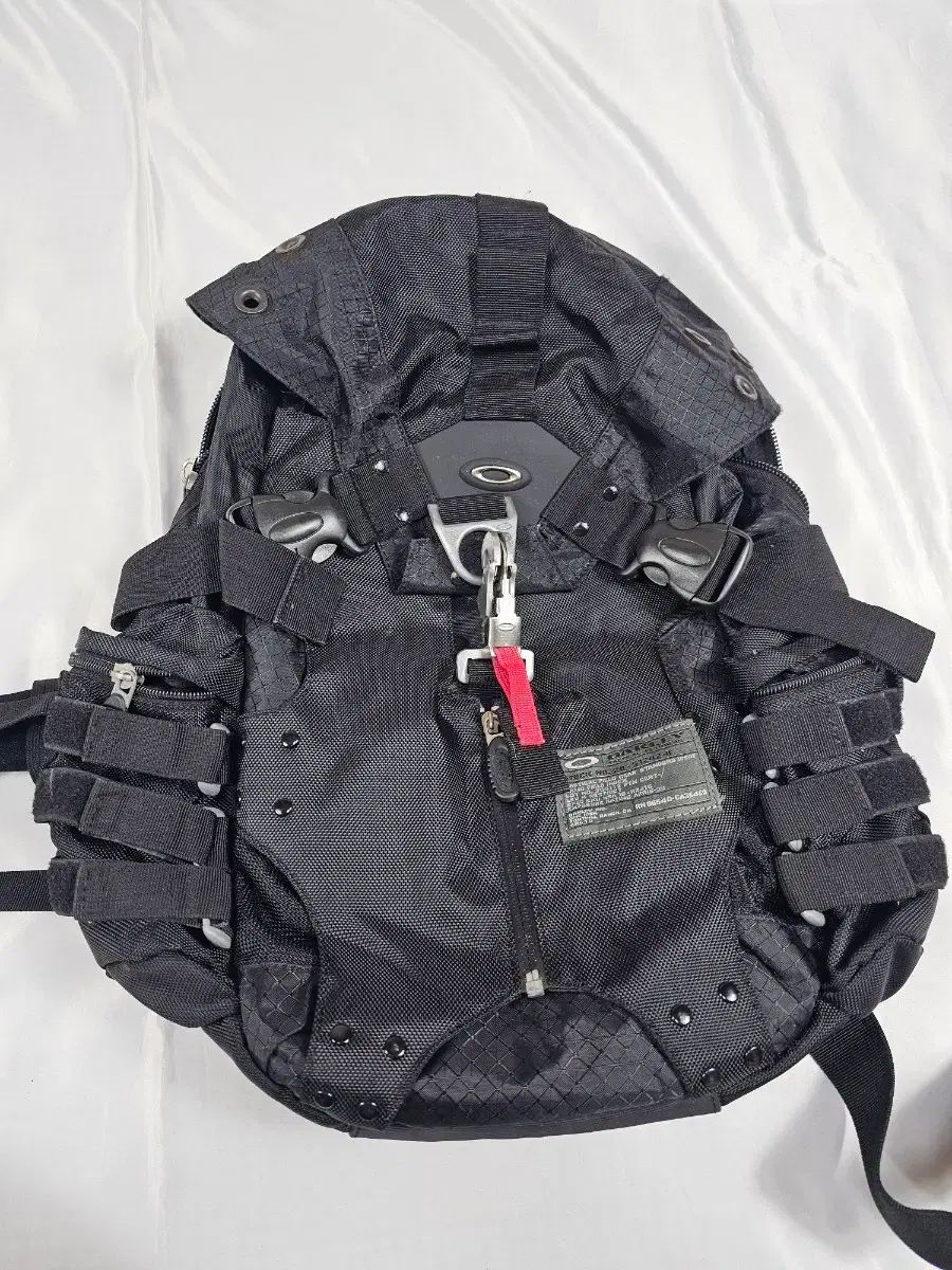 販売 オークリータクティカルバックパック OAKLEY オークリー