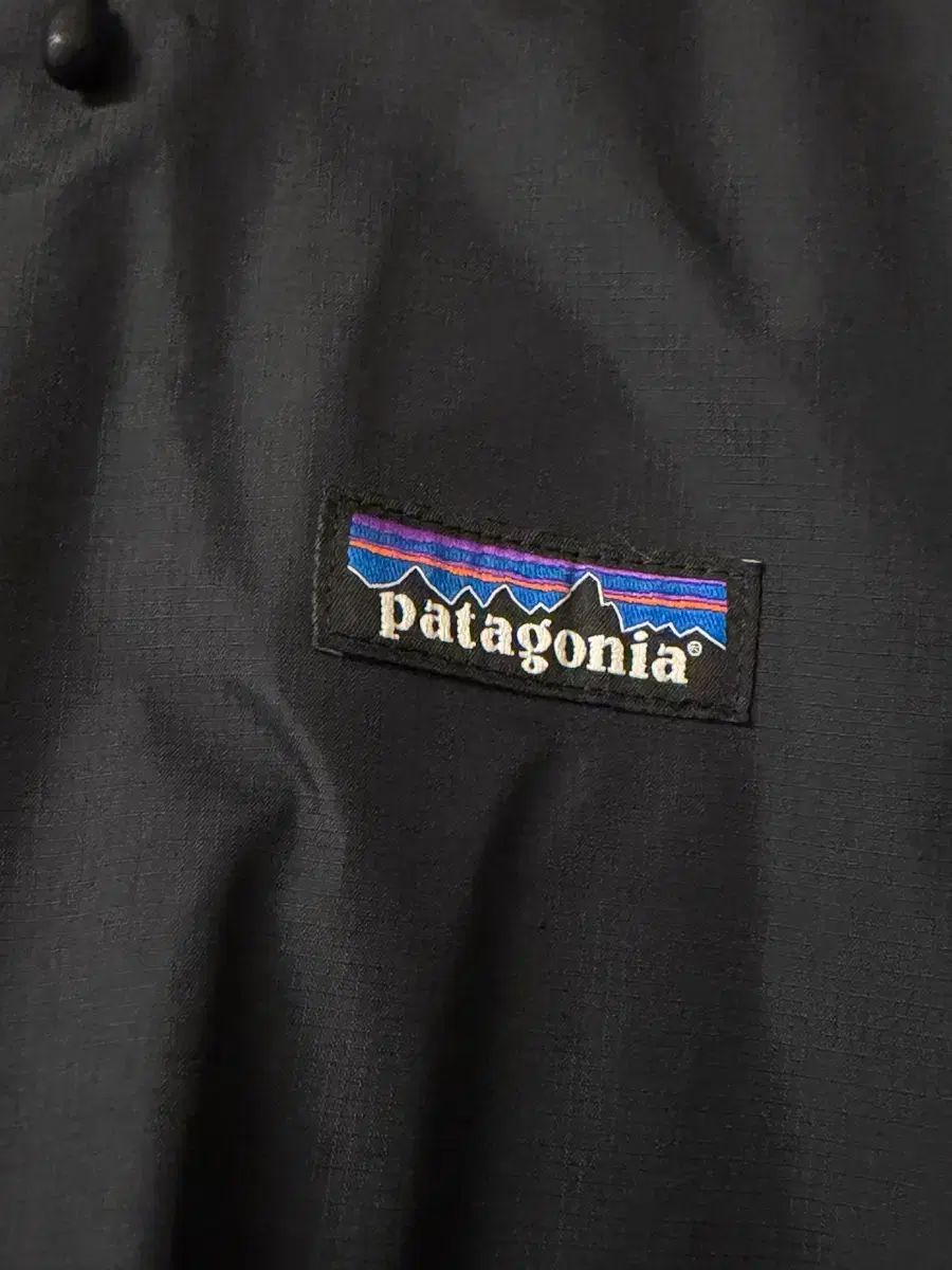 パタゴニア トレントシェル 3 L mサイズ ウィンドブレーカー