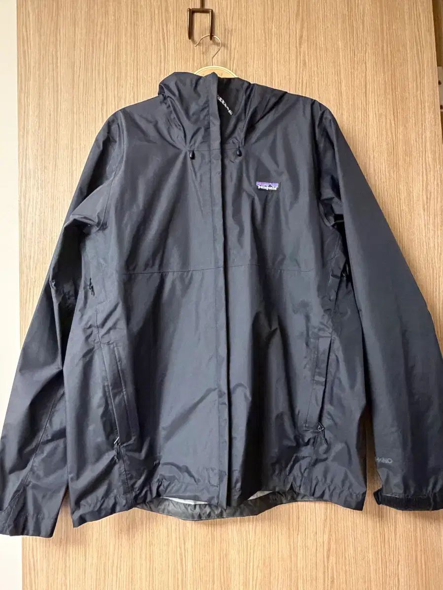 パタゴニア トレントシェル 3 L mサイズ ウィンドブレーカー