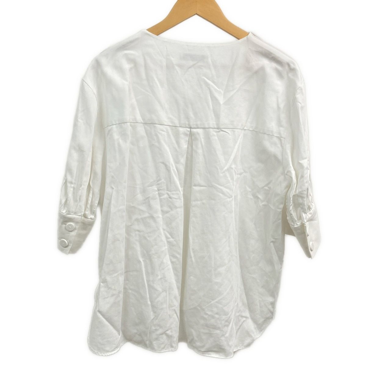 ADORE アドーア チュニック サイズ38 M レディース - 白 Vネック 七分袖