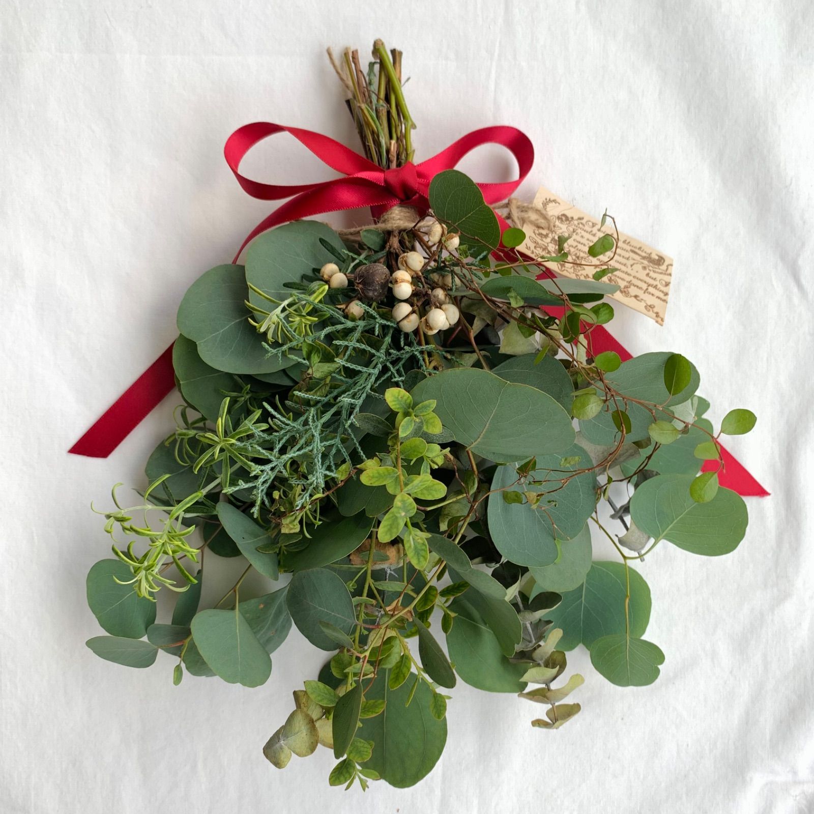 クリスマス🎄ユーカリスワッグ＊ドライフラワー＊グリーンスワッグ