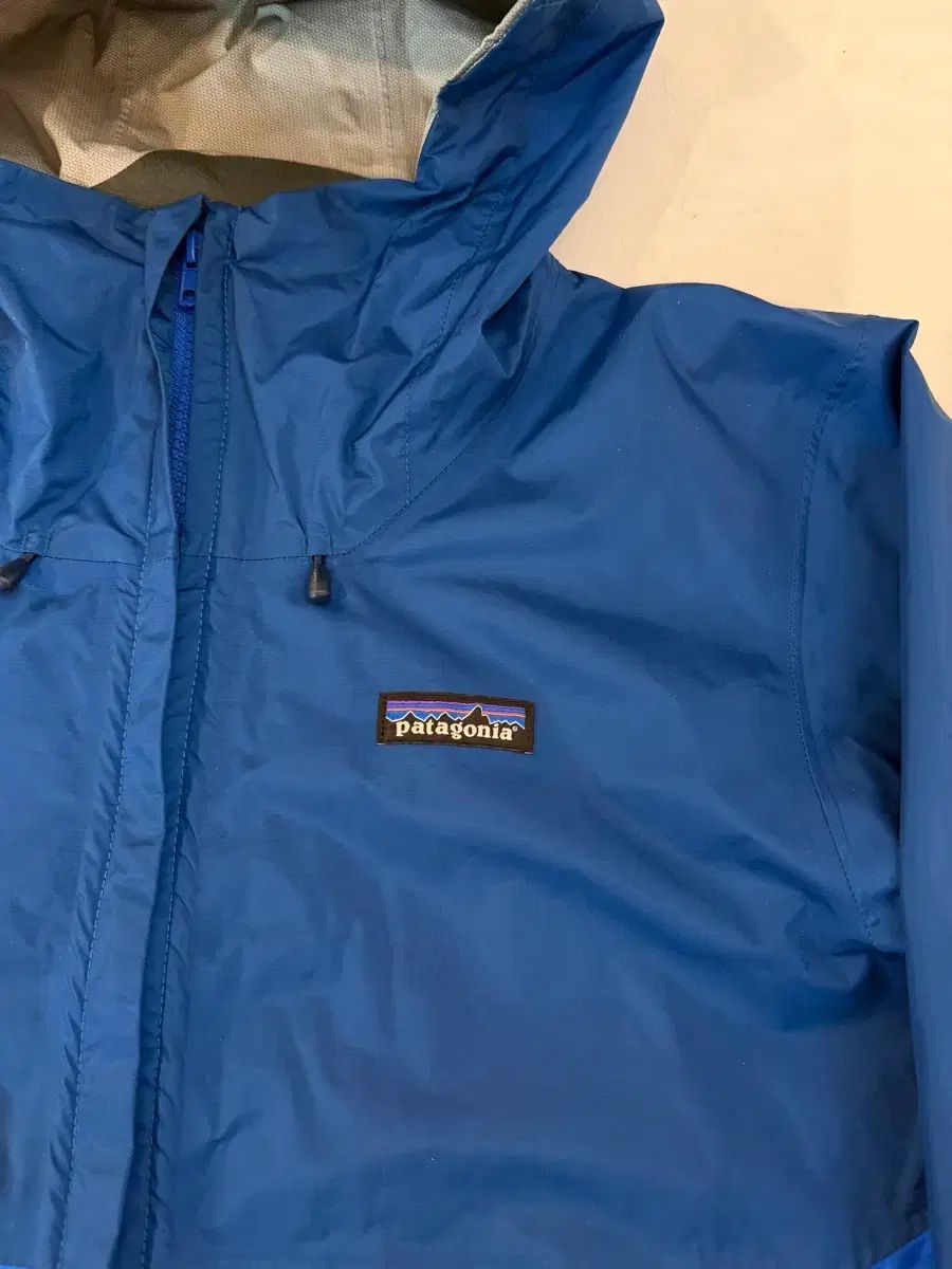 パタゴニア トレントシェル 3 L ウォータープルーフ ウィンドブレーカー シュープリア ブルー