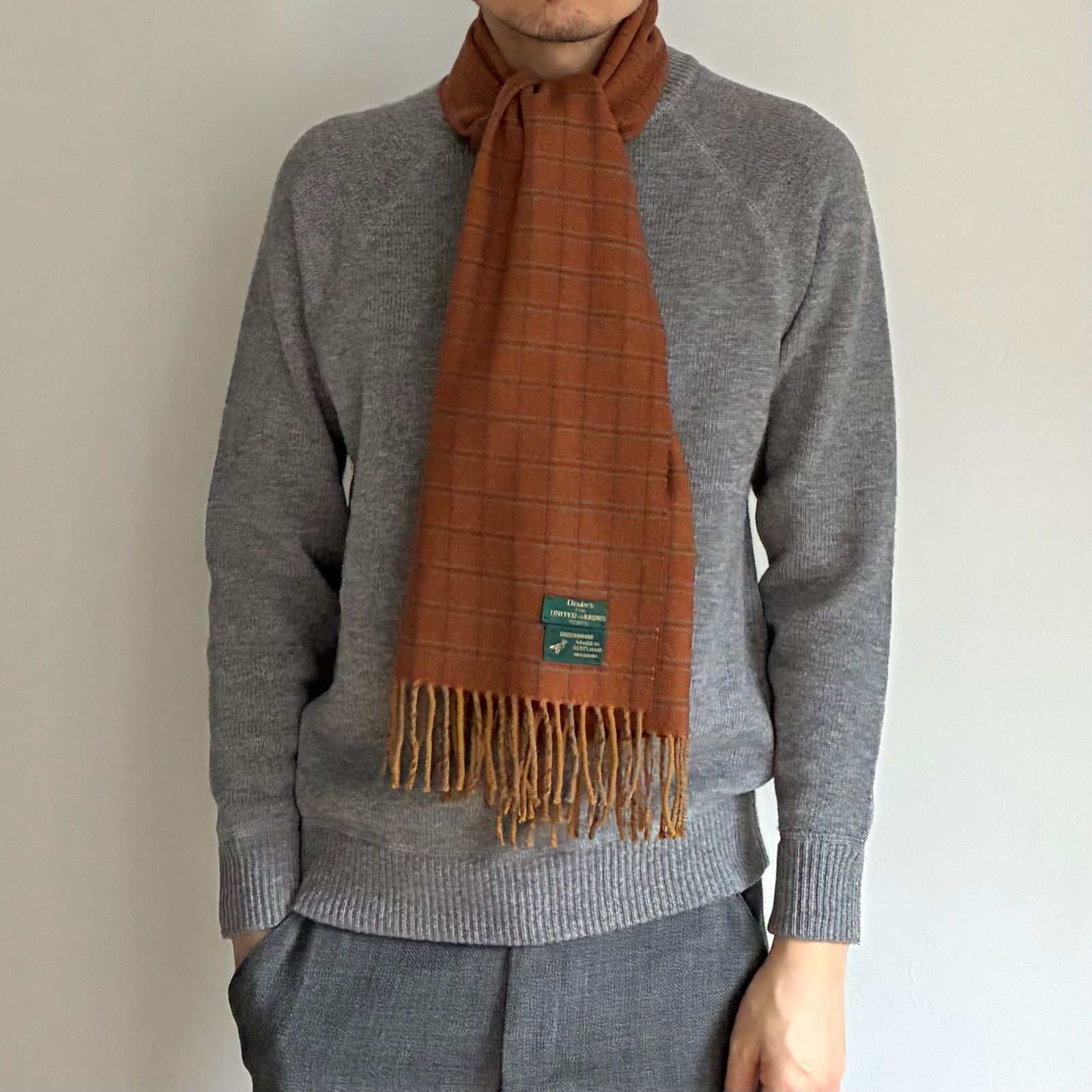 ドレイクス　スコットランド製　アローズ別注　カシミアチェックマフラー Drakes / UNITED ARROWS別注 カシミヤ100% チェックマフラー