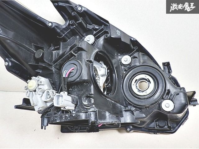 TOYOTA トヨタ 純正 ZVW30 30 プリウス 後期 HID キセノン ヘッド