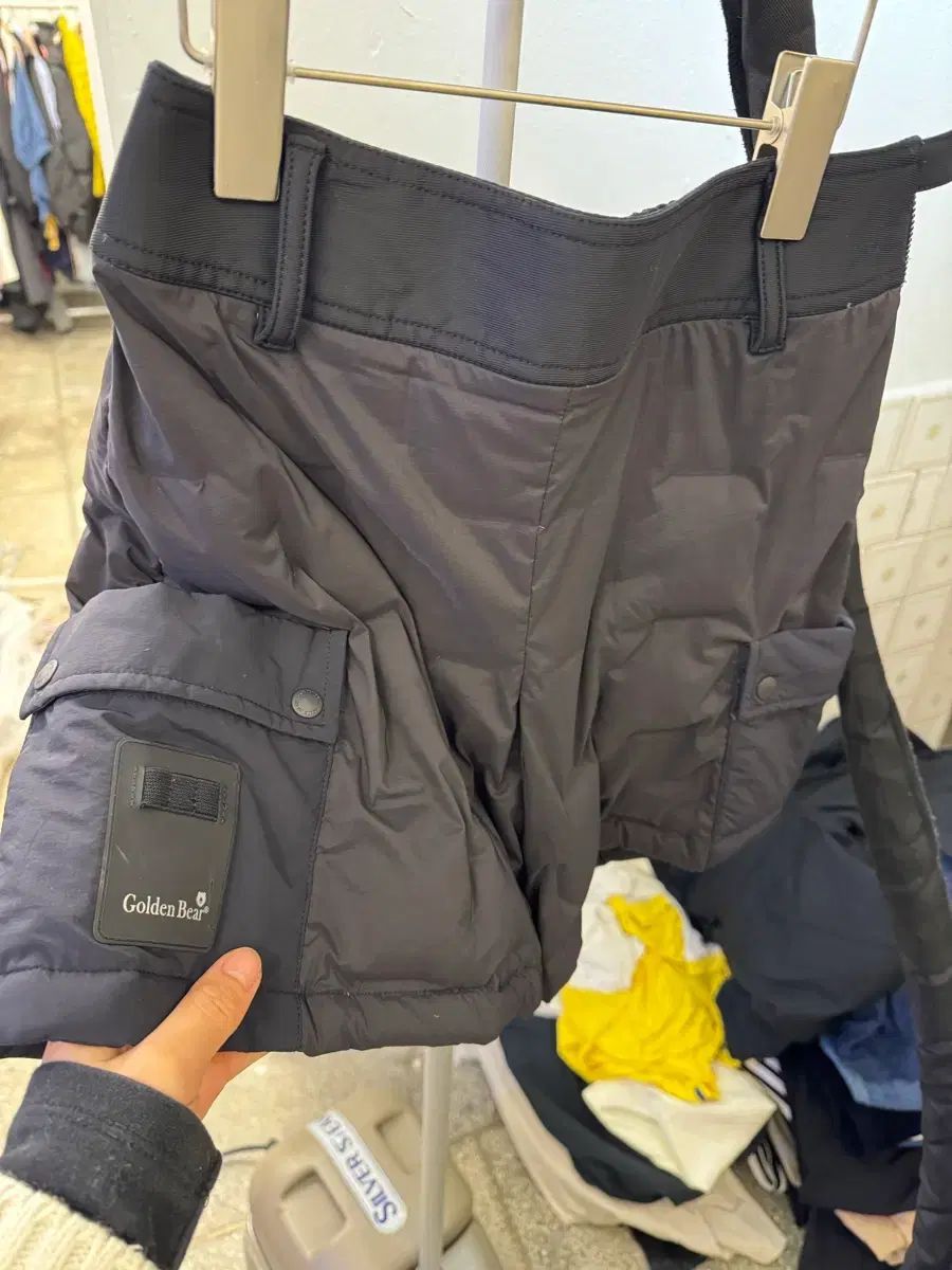 ダウン ハーフパンツ