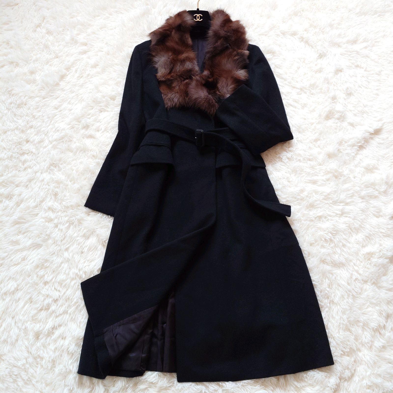 極美品 アルチザン 最高峰 チェスターコート ベルト付き 総裏地 黒 ブラック 極美品 アルチザン 最高峰 チェスターコート ベルト付き 総裏地 黒