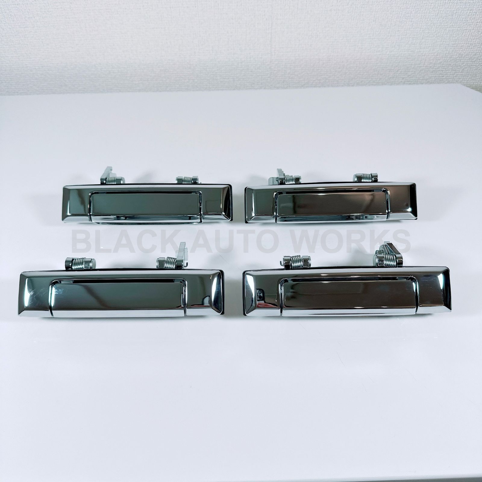 新品　60系ランクル　純正メッキドアハンドル 1台分　アウター　ランドクルーザー トヨタ純正】ランクル60 アウター ドア ハンドル ノブ 1台分メッキ BJ