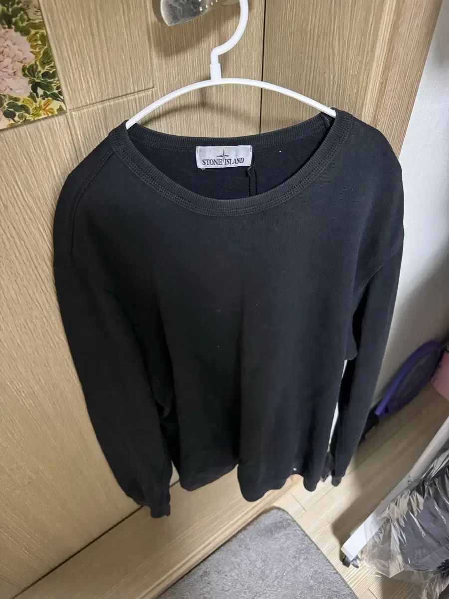 STONE ISLAND ブラック トレーナー J*j様 STONE ストーンアイランド