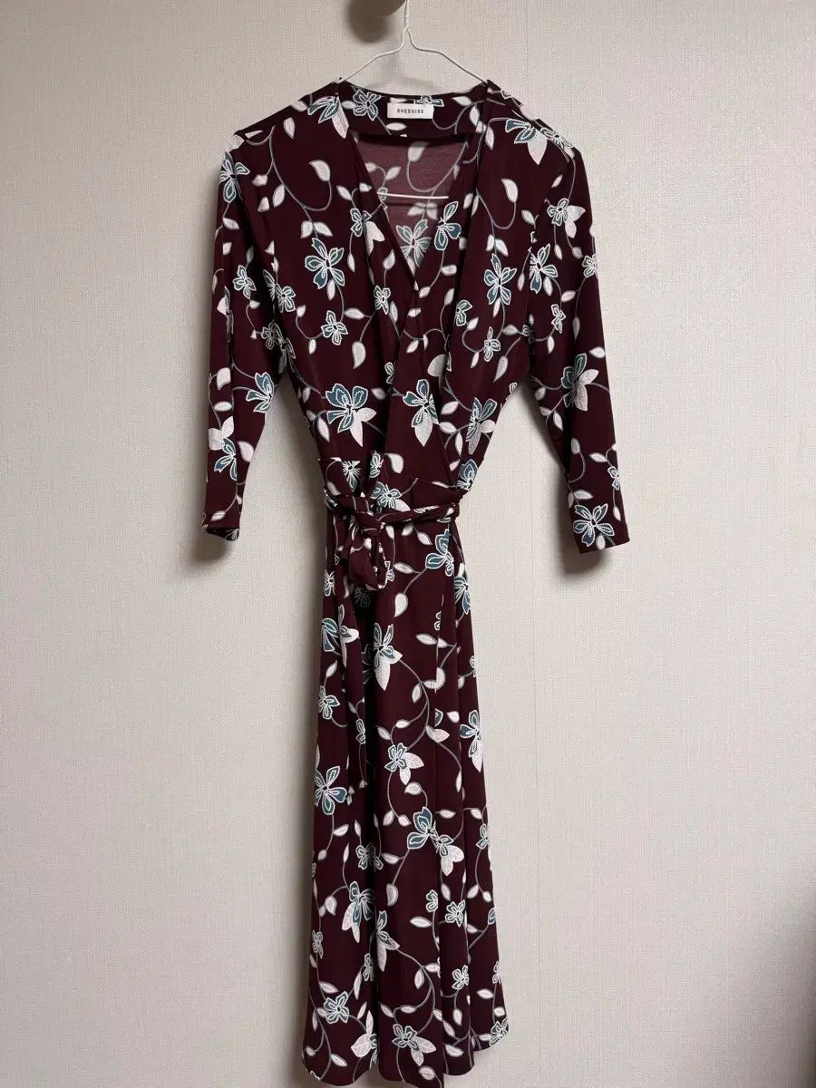 SHE S MISS フラワー ラップ ロング ワンピース