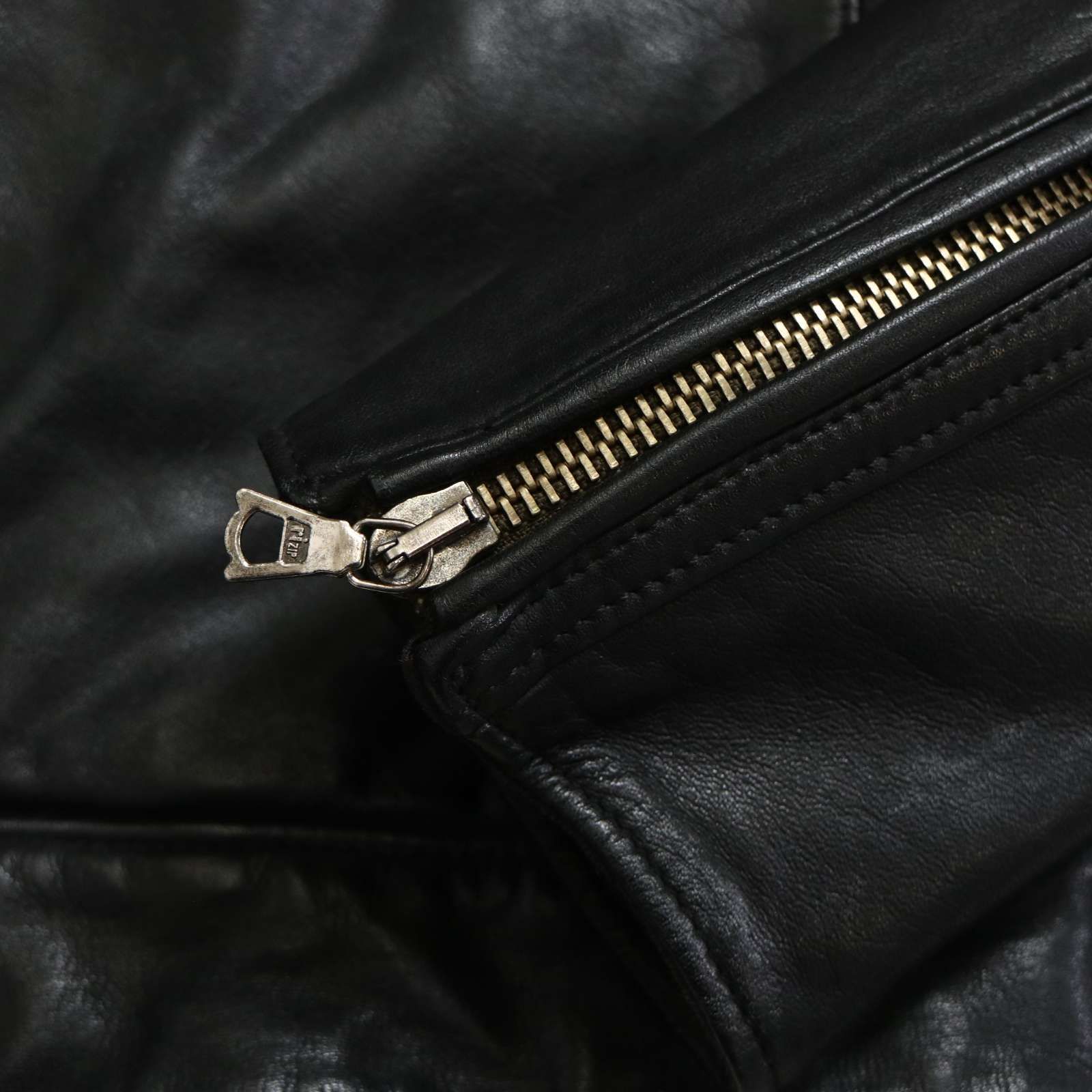 LOUNGE LIZARD ラウンジリザード 牛革☆ 中綿シンサレート カウ レザー