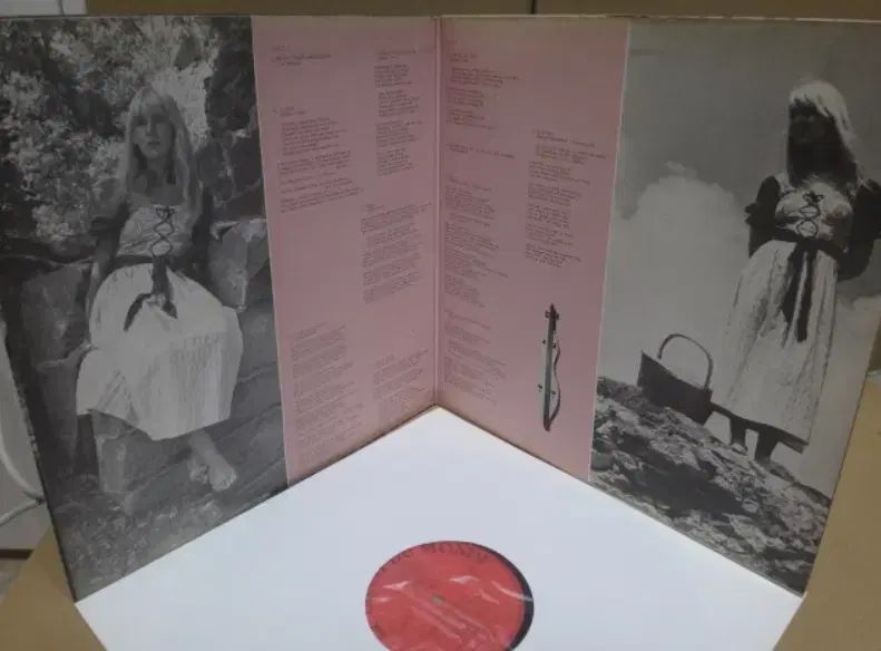 France LP Kathy Lowe ー 1973 年 早い