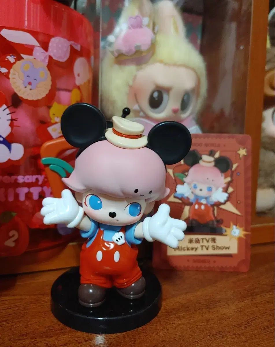 ポップマート DIMOO WORLD x Disney シリーズ フィギュア - ミッキーの