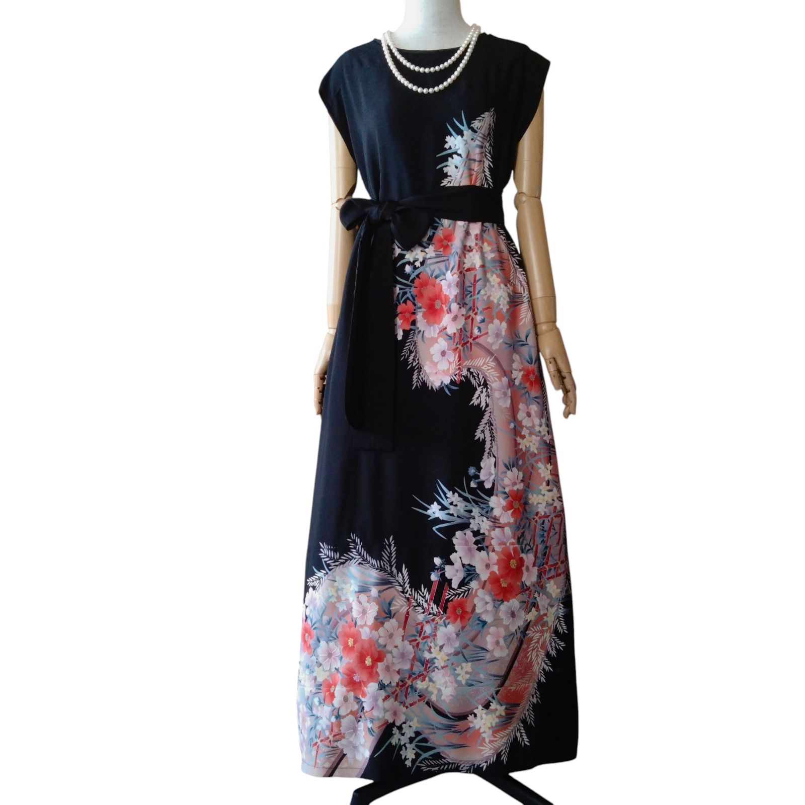 ❦Kaena❦ 着物リメイク ワンピース フレンチ ロング ドレス 黒留袖 Aライン ウエストベルト紐付き 後ろ開きボタン 刺繍 金彩 結婚式 パーティー ステージ衣装 オケージョン