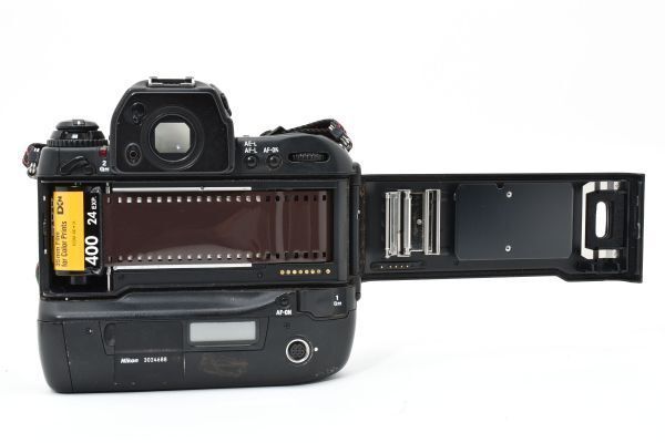 ☆ジャンク☆ Nikon F5 ボディ一眼レフ フィルムカメラ / 外観良好