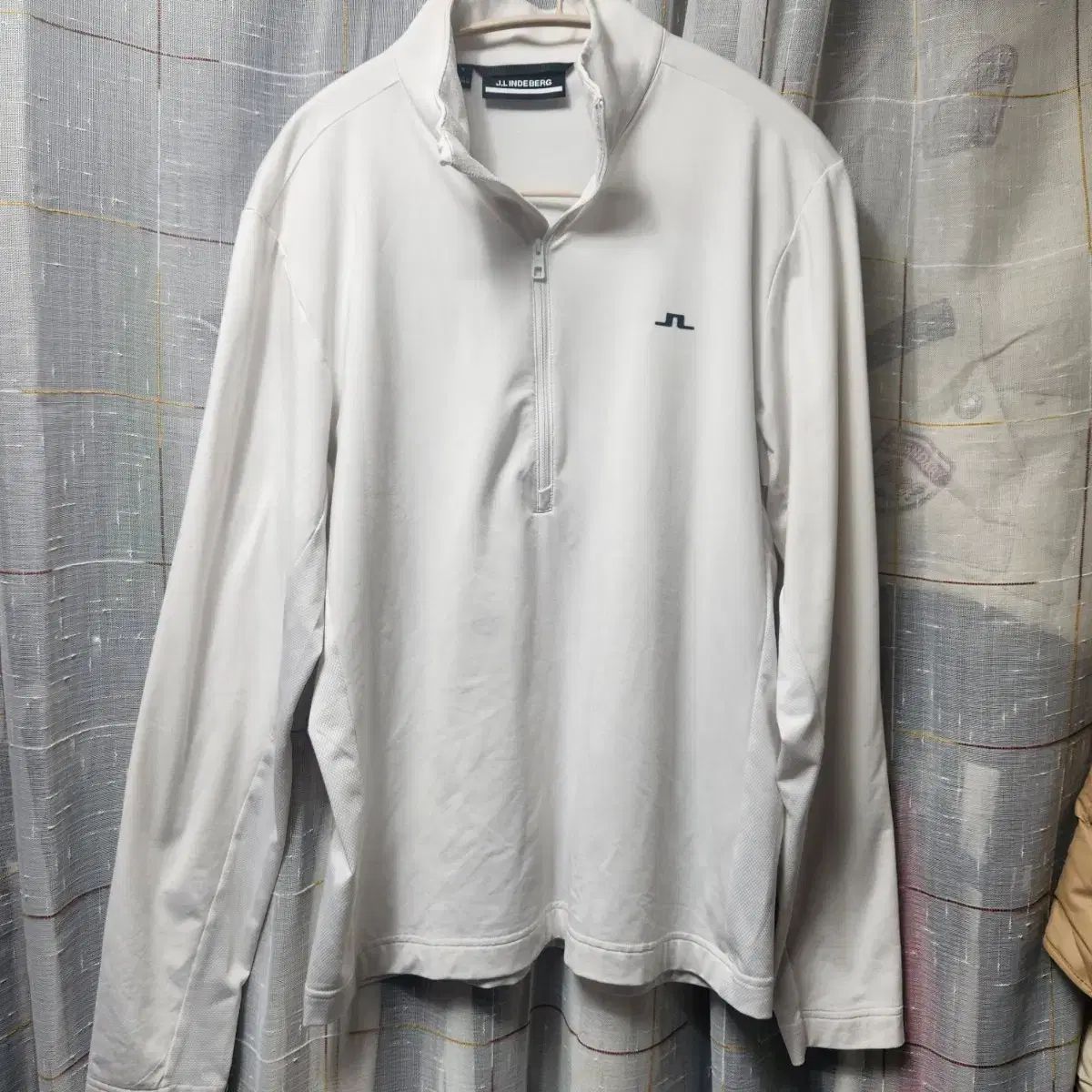 J LINDEBERG 白 ハーフジップ 長袖 Tシャツ M