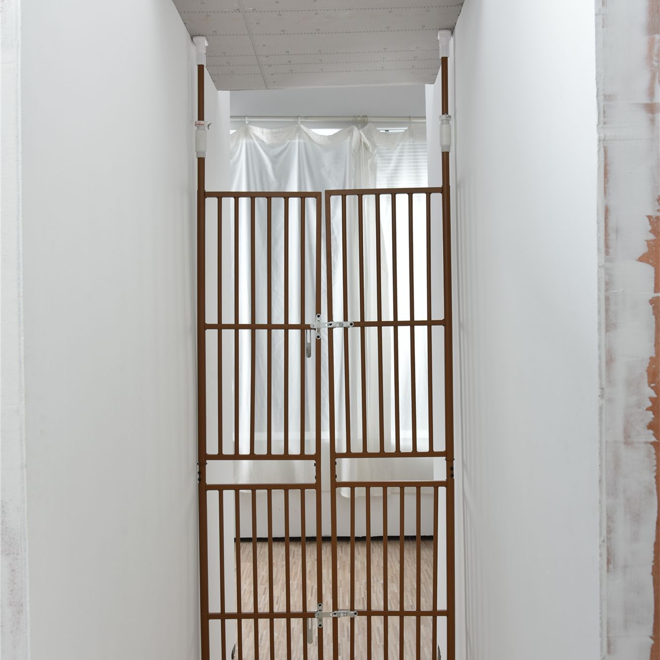 ペット高さ調節対応 191～255cm ドア ケージ 取付幅85～91cm 留守番