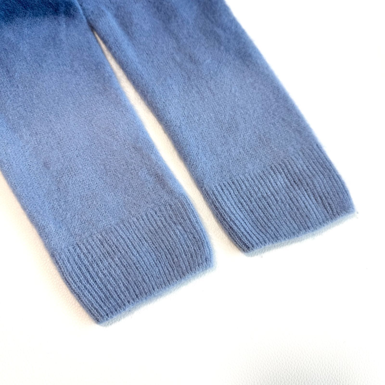 マドモアゼルノンノン カシミヤ100 Vネック ニット ブルー 38 M - メルカリ