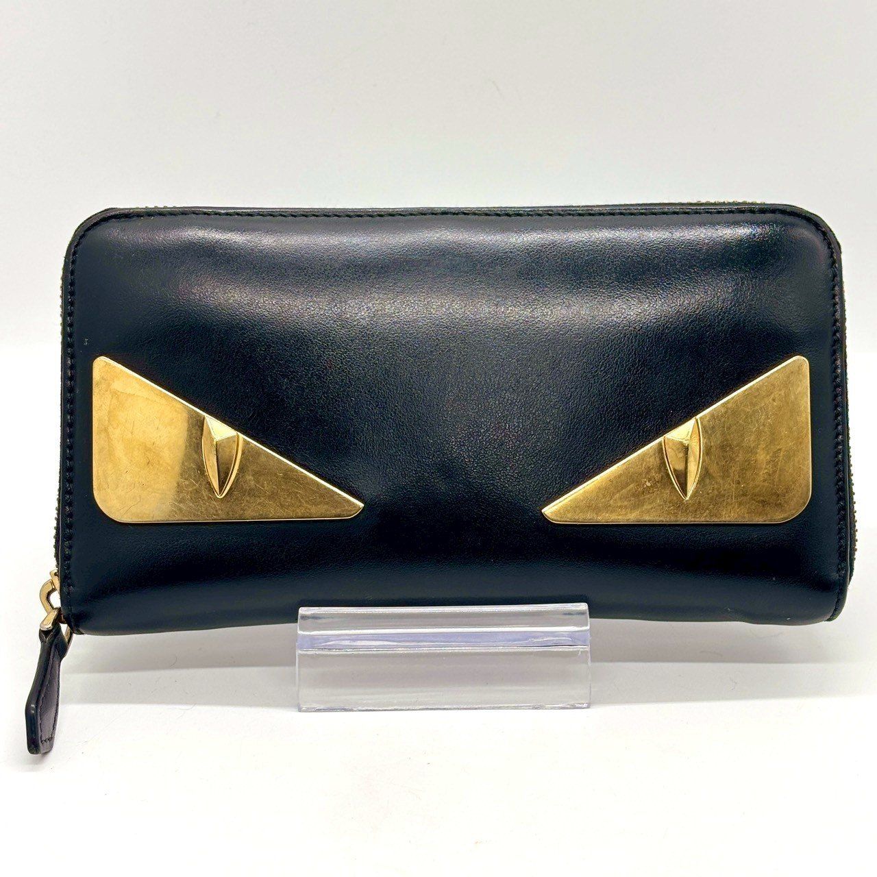 無骨に光る遊び心】 FENDI フェンディ 長財布 ラウンドジップ