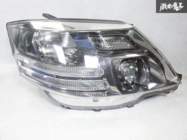 トヨタ 純正 ANH10W MNH10W 10系 アルファード 後期 HID ヘッドライト