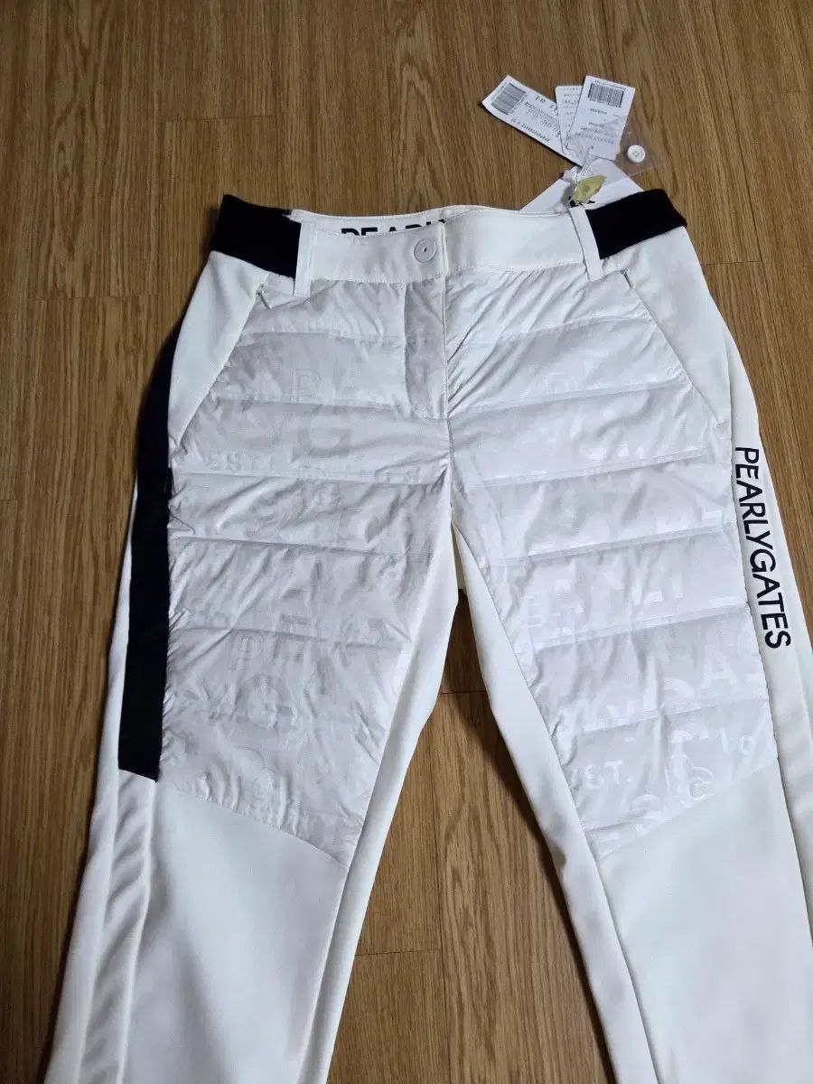 PEARLYGATES レディース グース ゴルフ ズボン 白